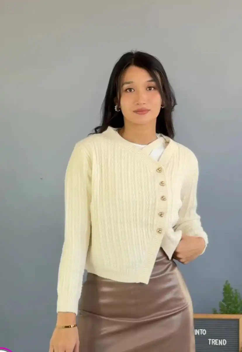 Product image of HEART CARDIGAN