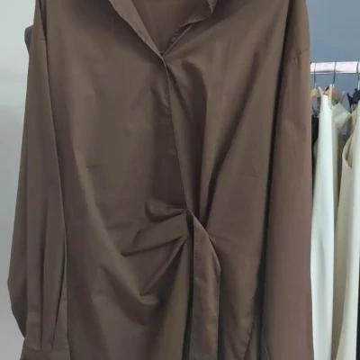 SHIRT WITH SIDE RUCHED BELT AND...