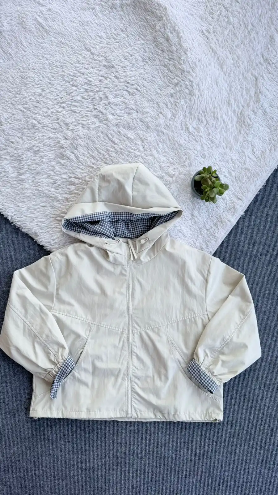 Product image of CHECKFOLD WIND CHEATER JACKET