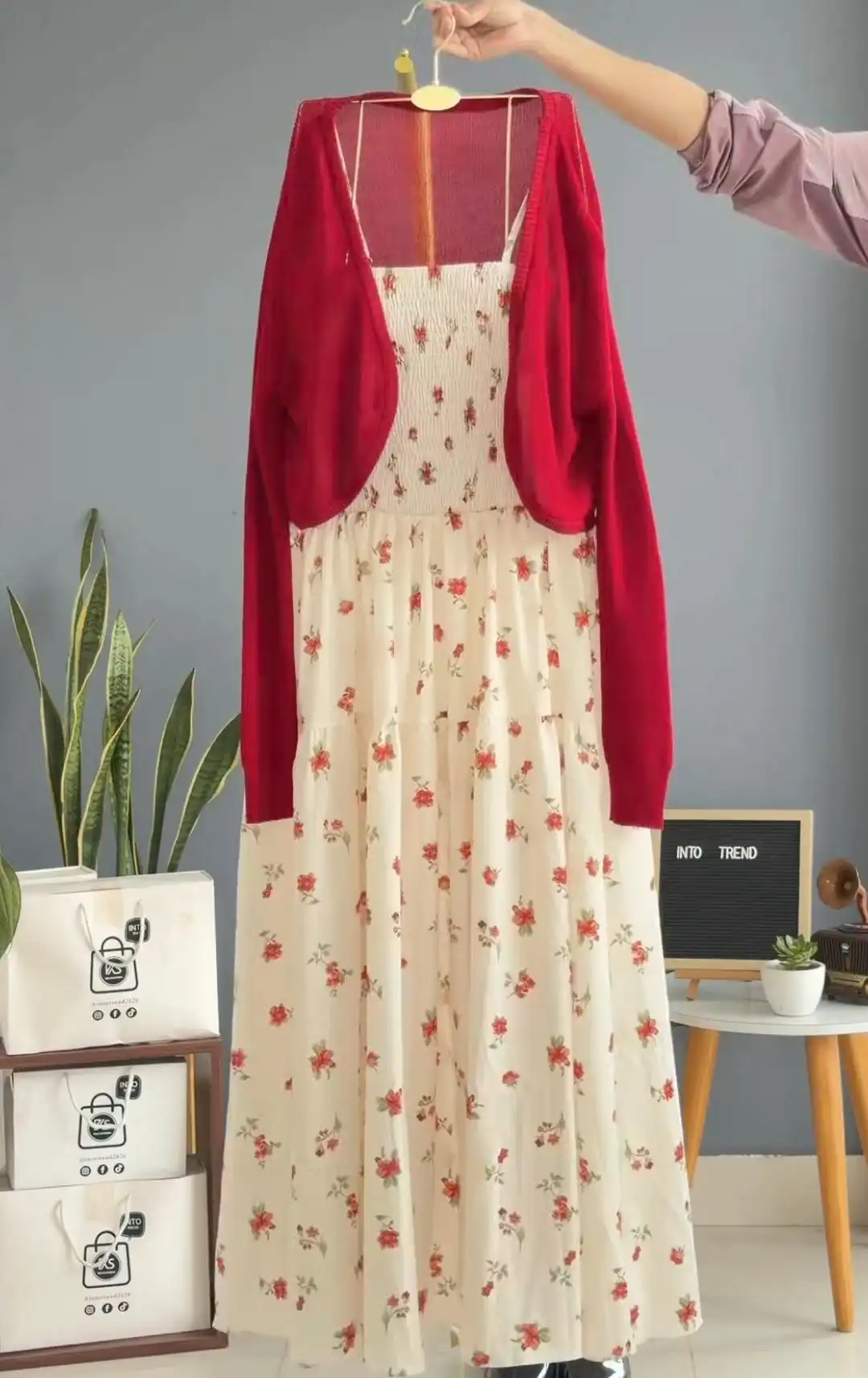 Product image of FLORAL MAXI DRESS