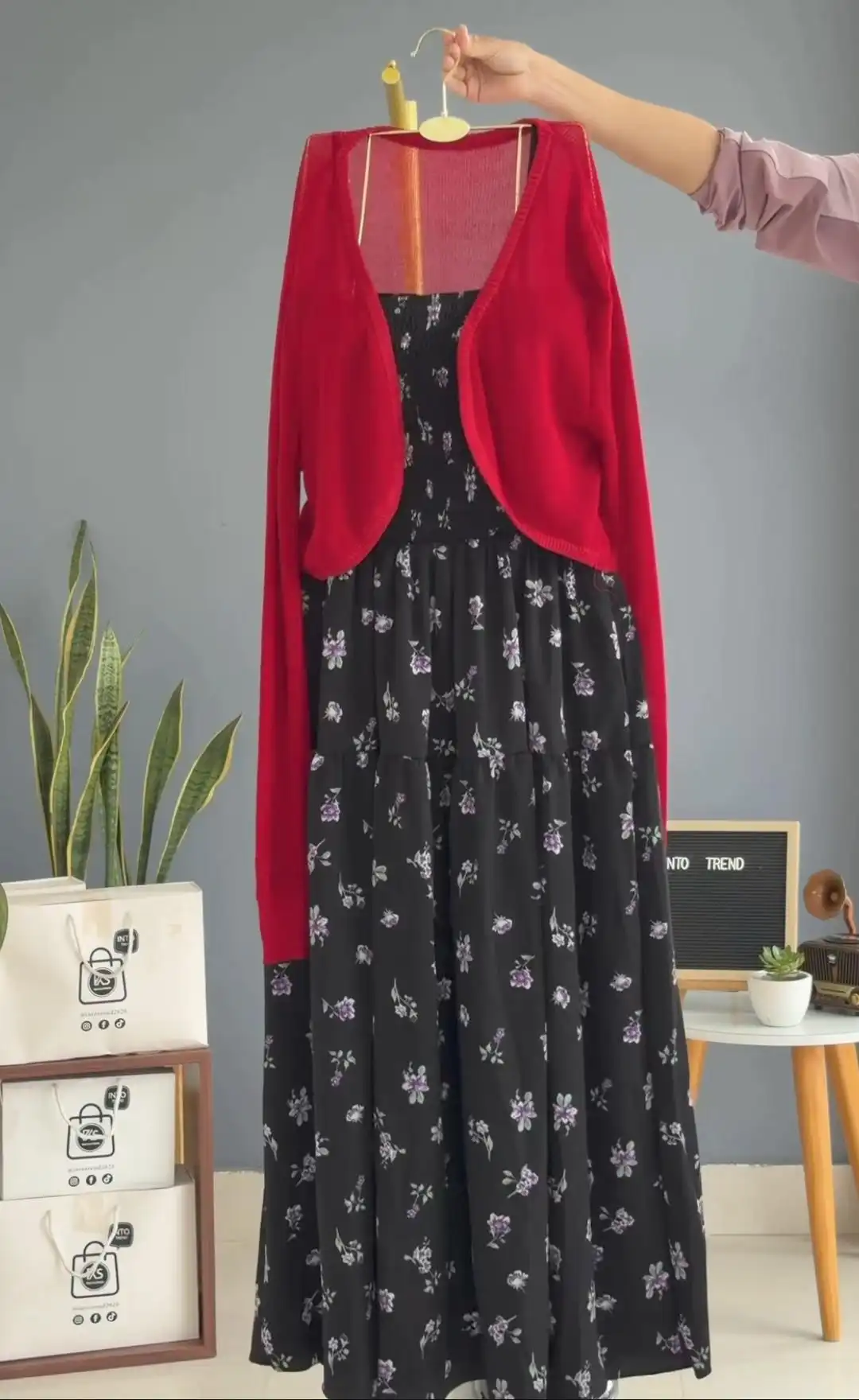 Product image of FLORAL MAXI DRESS