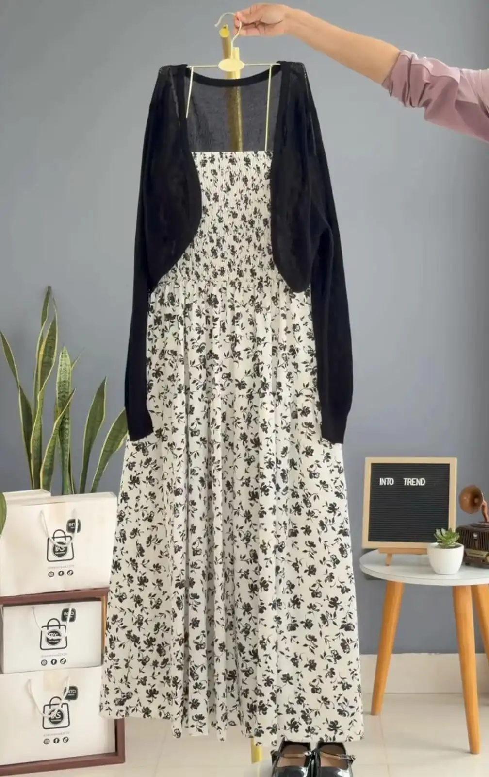 Product image of FLORAL MAXI DRESS