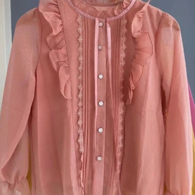 LACE RUFFLE FORMAL TOP