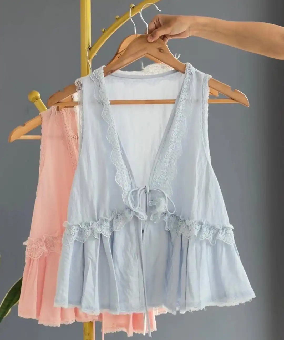 Product image of OUTER TOP