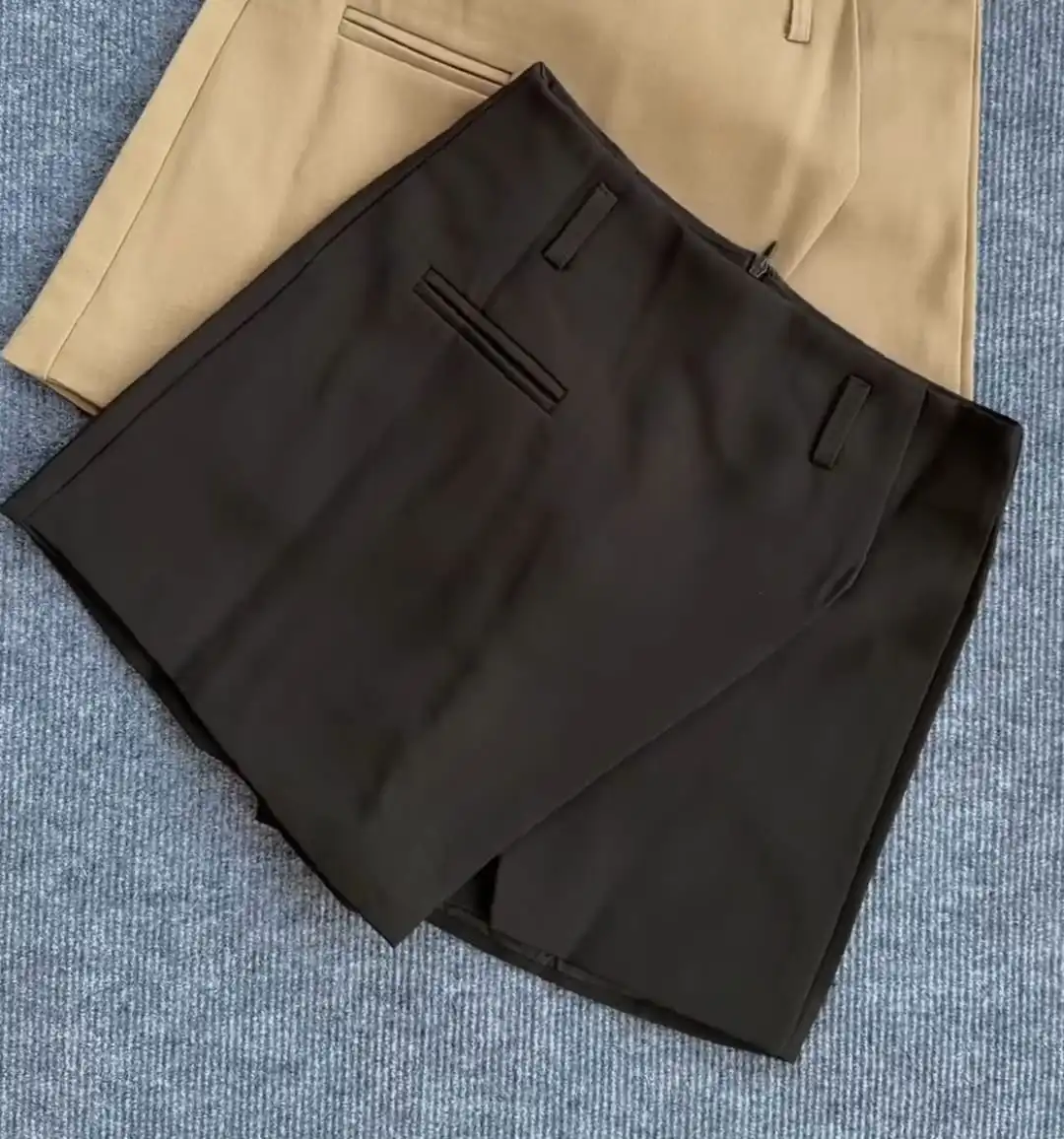 Product image of FORMAL SKIRT STYLE SHORTS