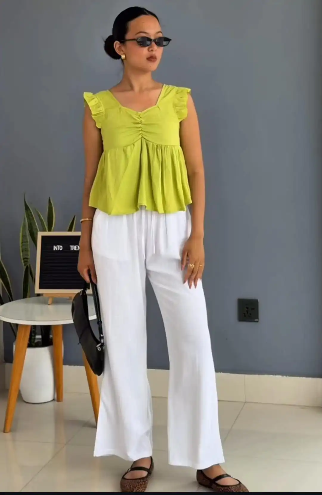 Product image of LINEN TROUSER