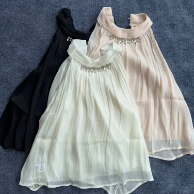 118 HALTER NECK RHINESTONE TOP