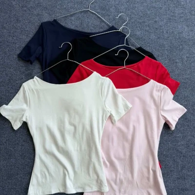 6989 PLAIN TOP