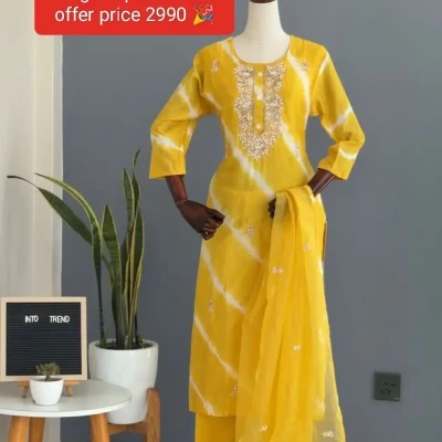 R7 E11 Silk Handwork Kurtha