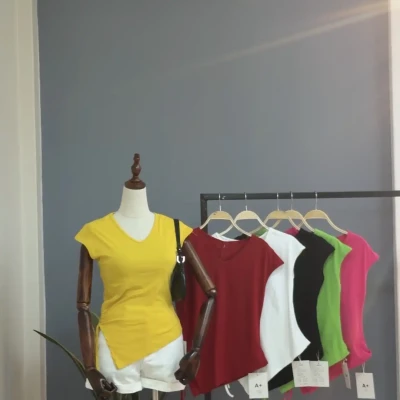 212 NEW ARRIVALS TOP