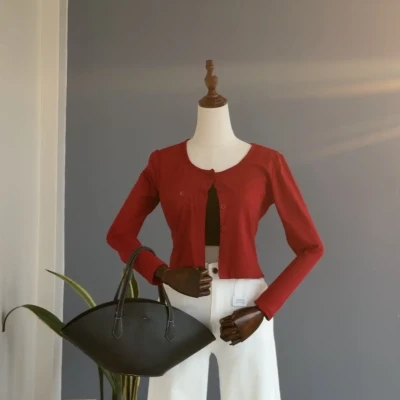 R5 190 BUTTONED CARDIGAN