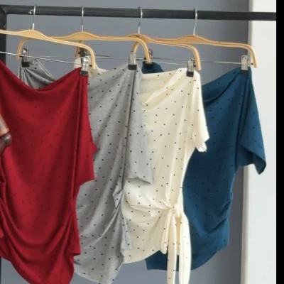 105 POLKA DOT OFFSHOULDER TOP