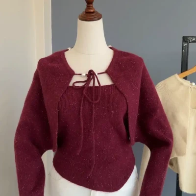 PEARL ATTACHED CARDIGAN SET