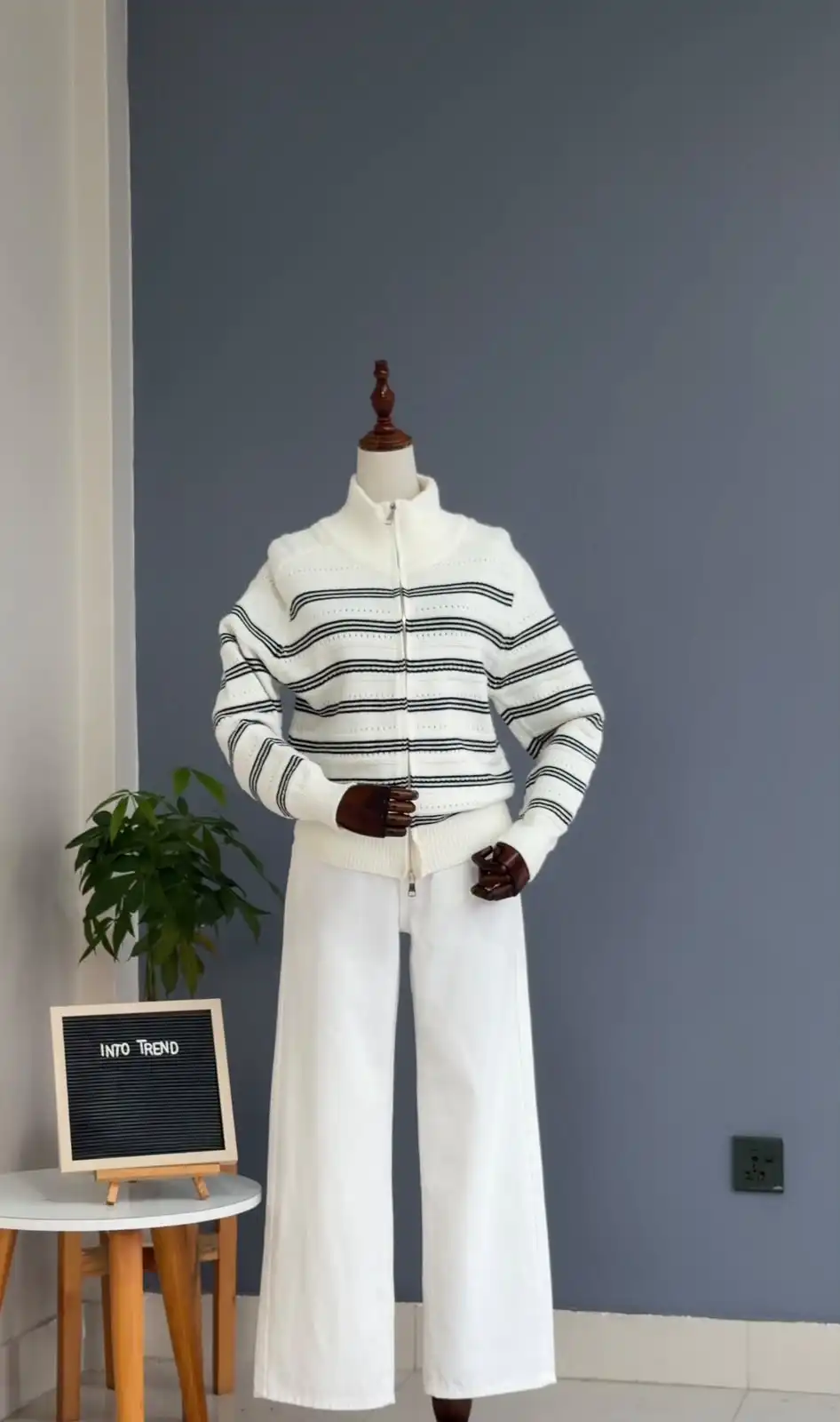 Product image of STRIP SWEATER JACKET