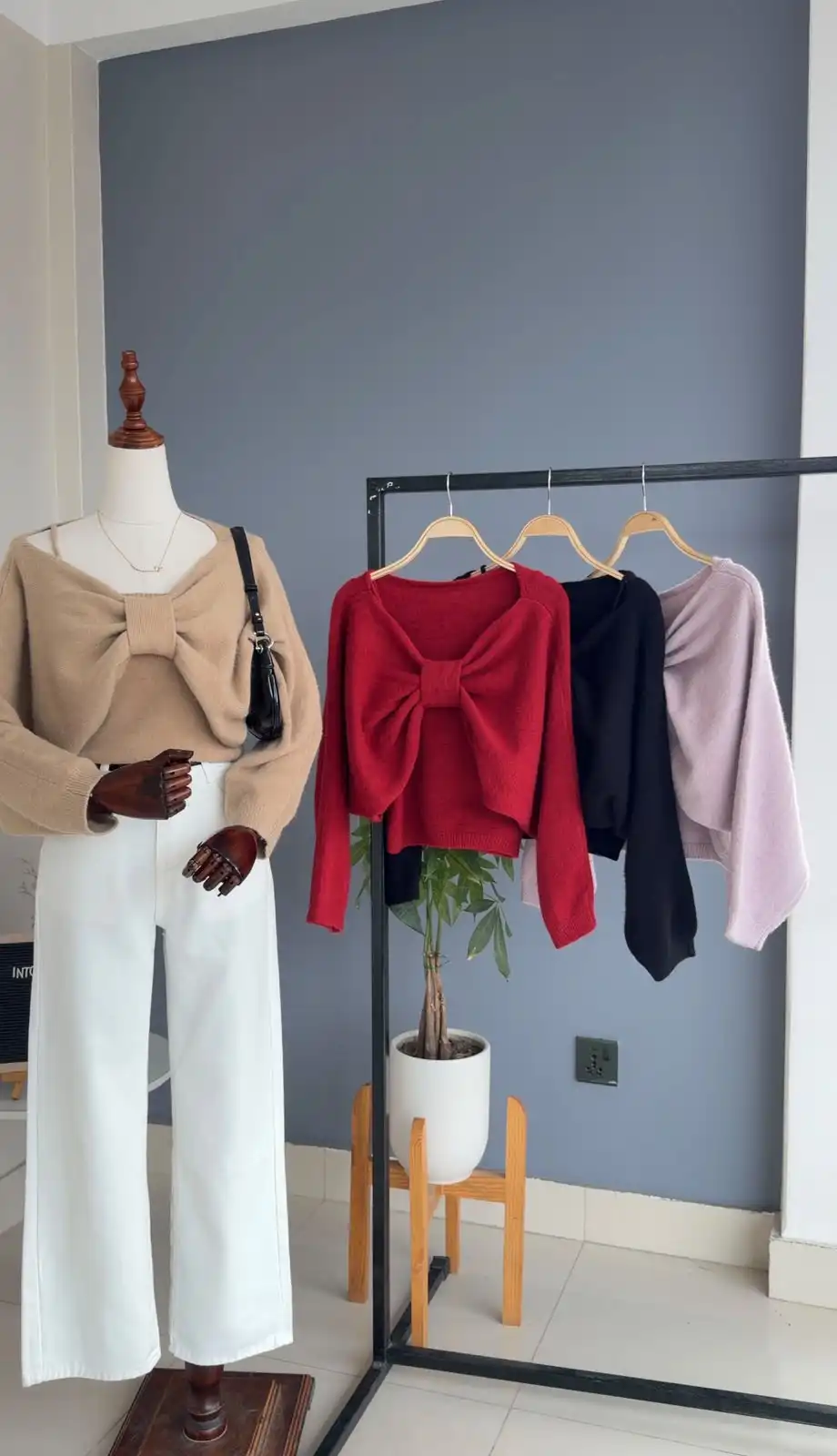 Product image of BOW SHRUG SET