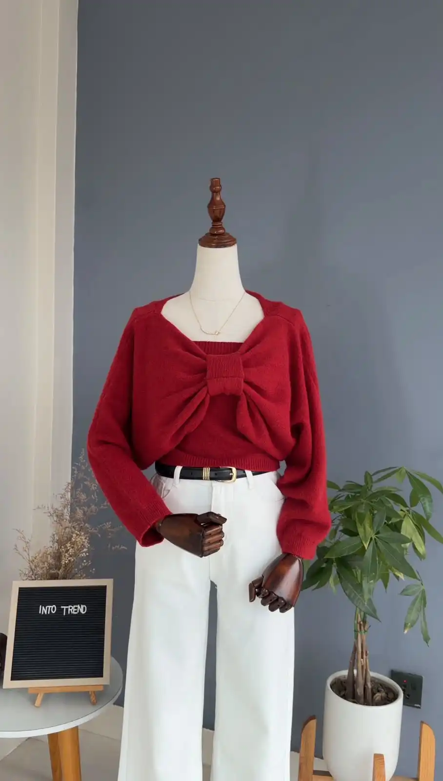 Product image of BOW SHRUG SET