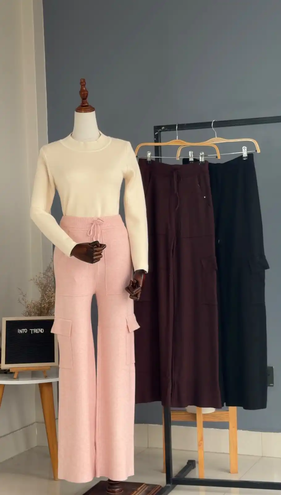 Product image of WOOLEN BOX PLAZO PANT