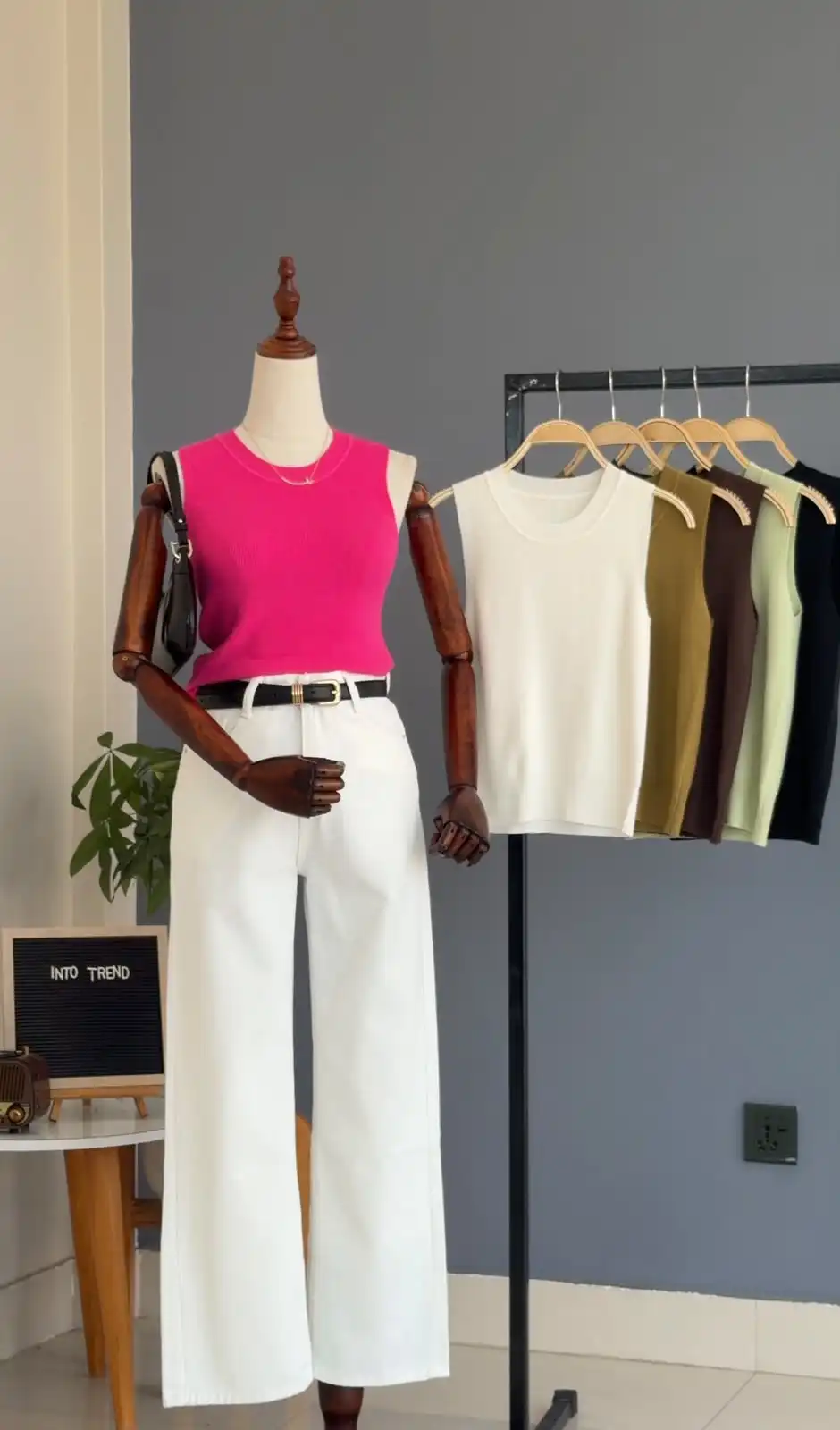 Product image of WOOLEN TANK TOP