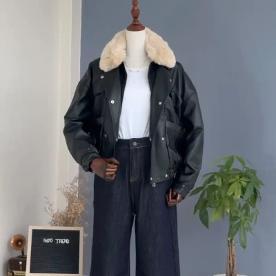 LEATHER  FUR REMOVABALE JACKET
