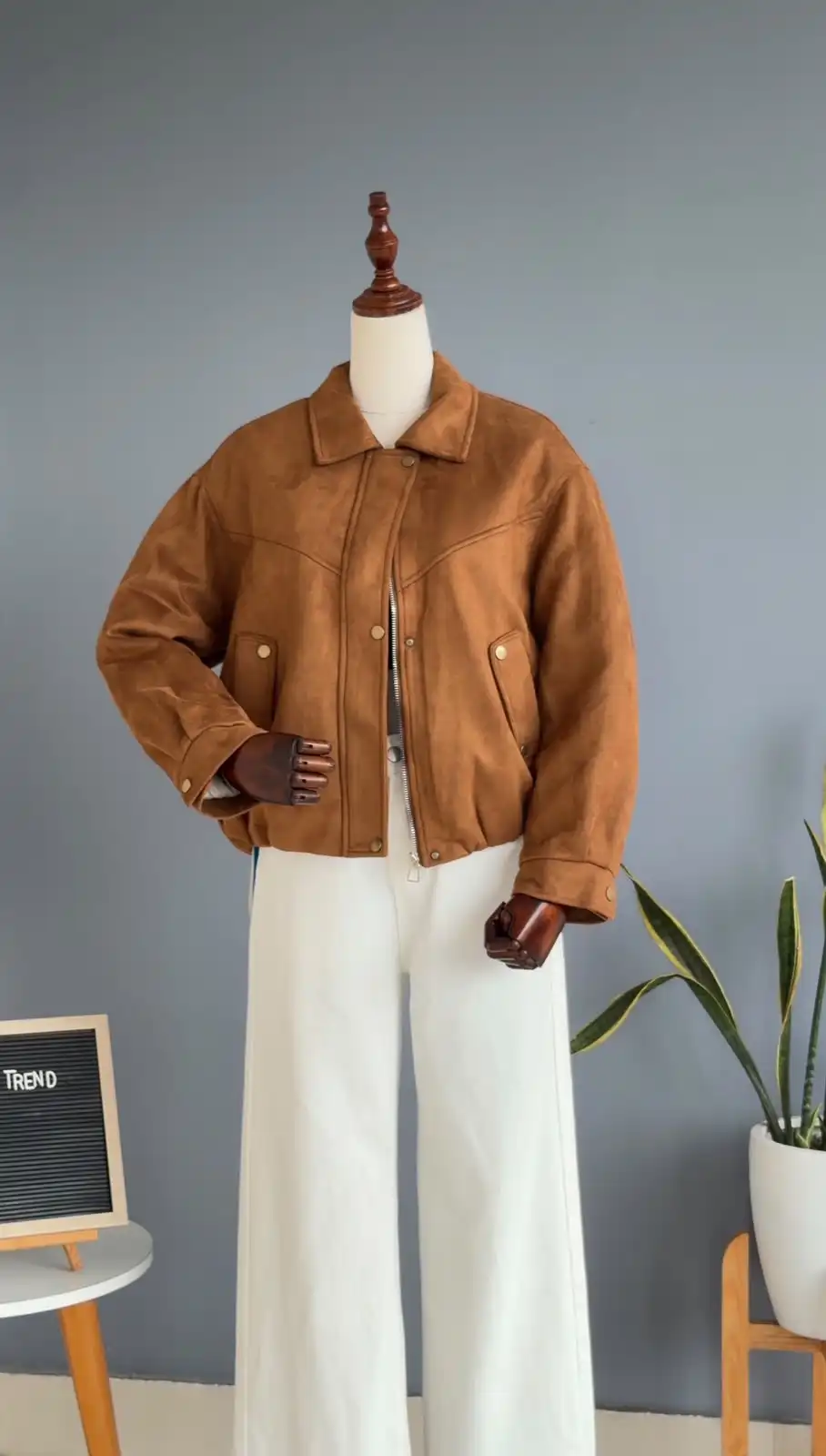 Product image of WHITE FUR SUDED  JACKET