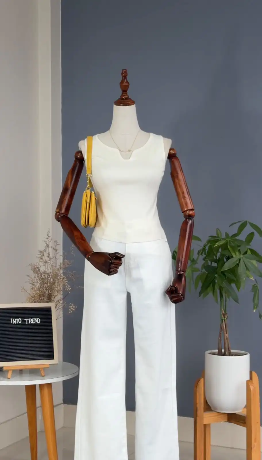 Product image of WOOLEN V NECK CAMI