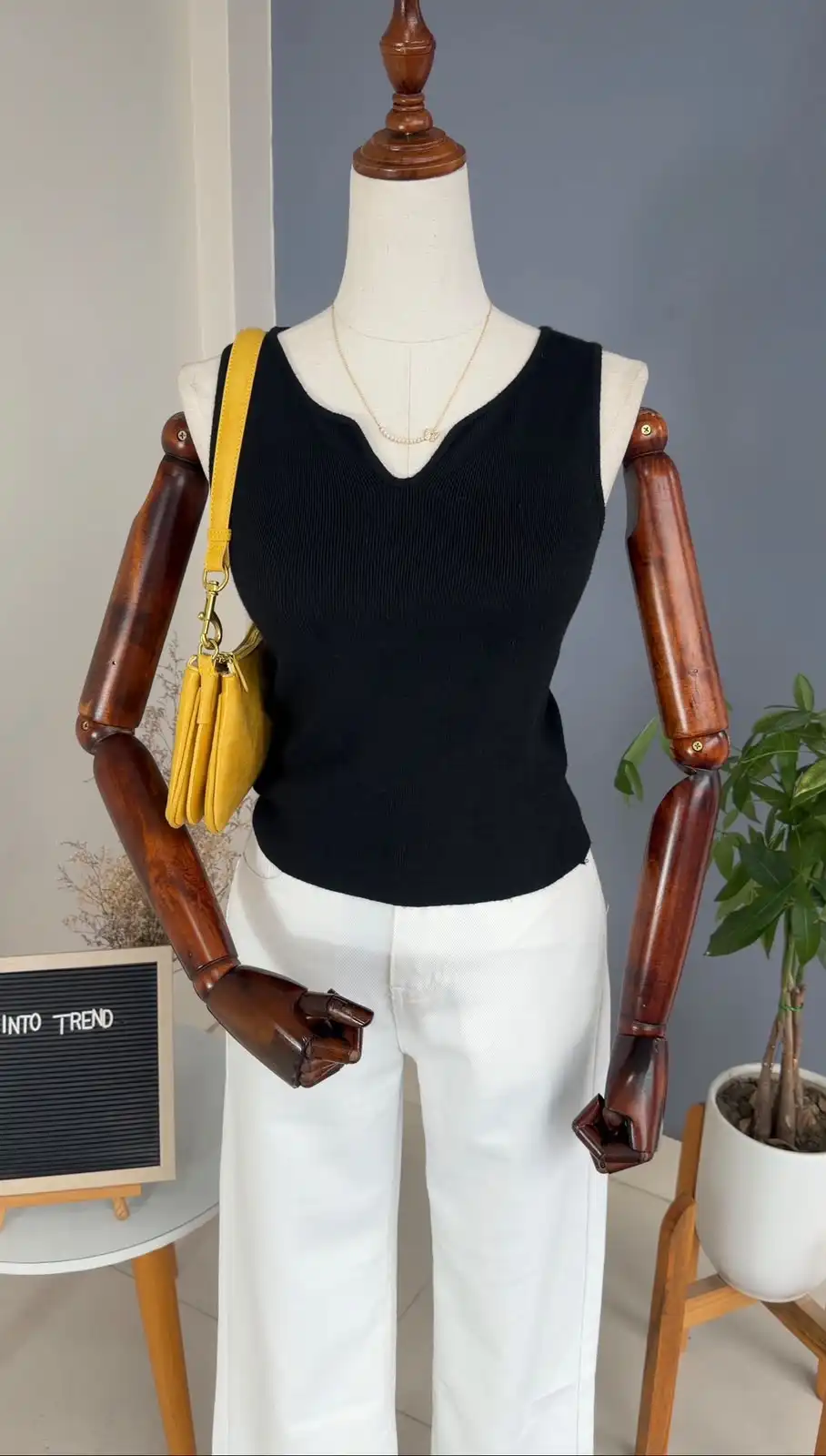 Product image of WOOLEN V NECK CAMI