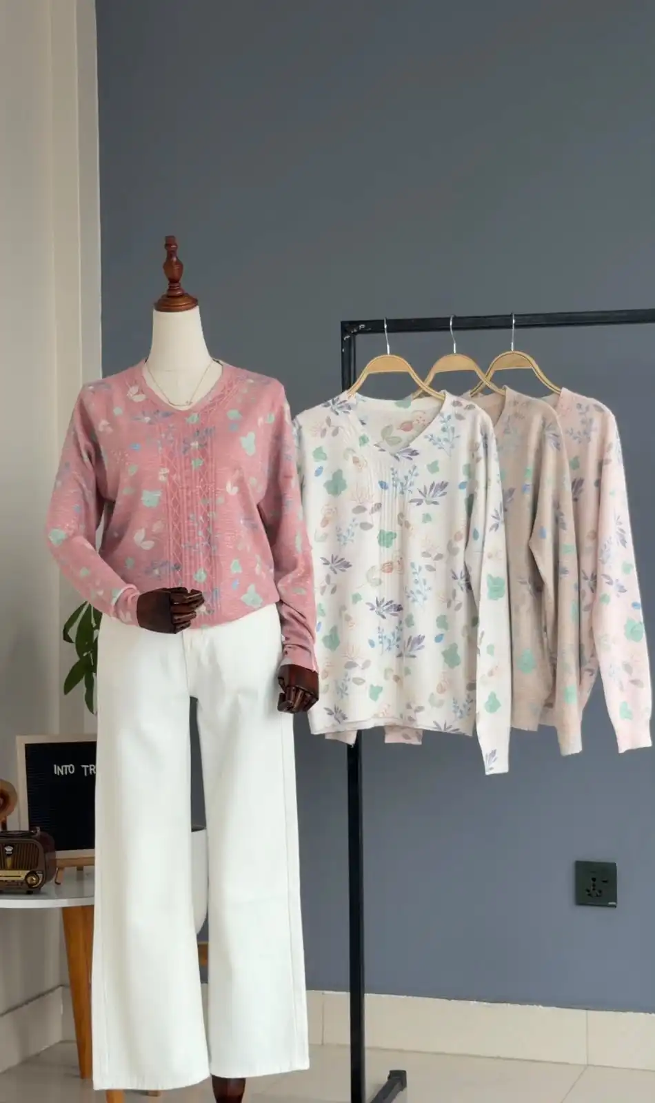 Product image of V NECK  FLORAL PRINT SWEATER