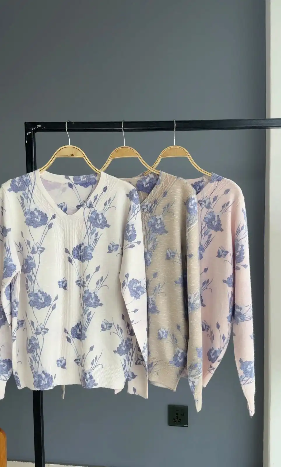 Product image of V NECK  FLORAL PRINT SWEATER