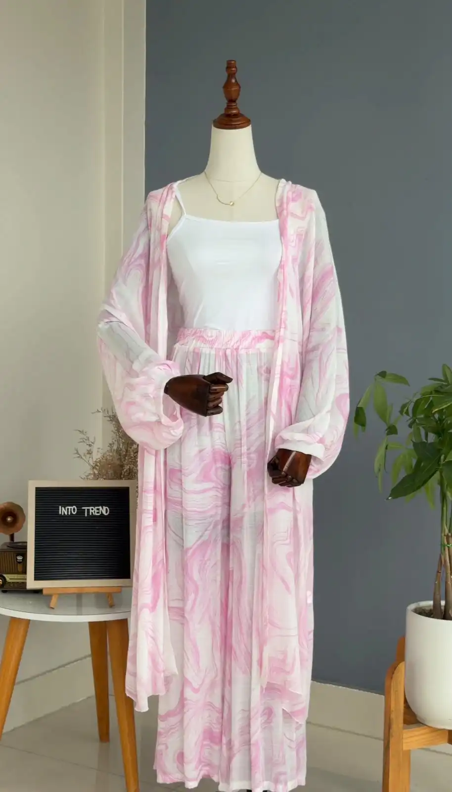Product image of TYEDIE PRINT LONG OUTER SET