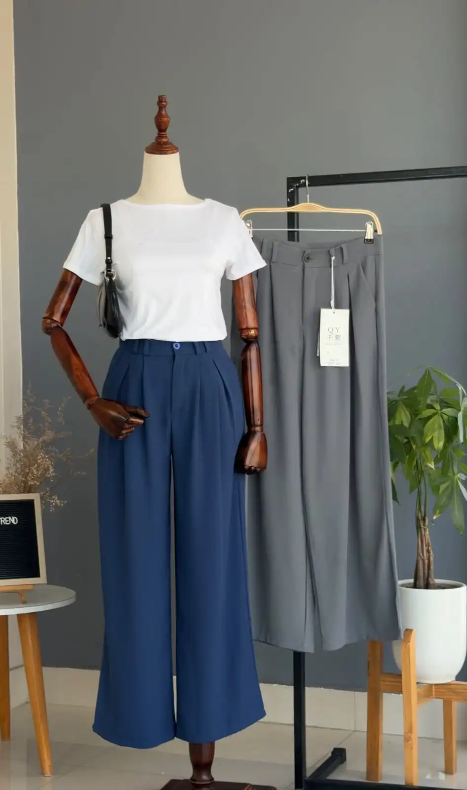 Product image of 185 DOUBLE STRIPED FORMAL PANT