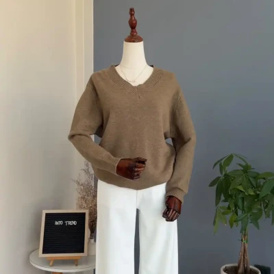 ZARA V NECK SWEATER