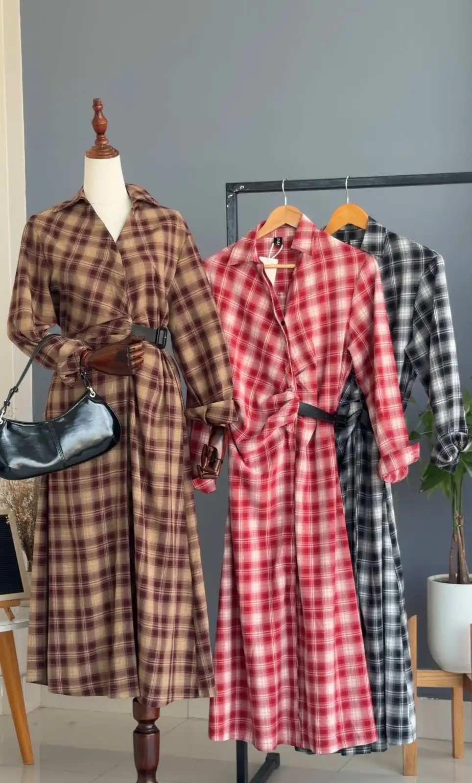 Product image of R2 075 ZARA CHECKED DRESS