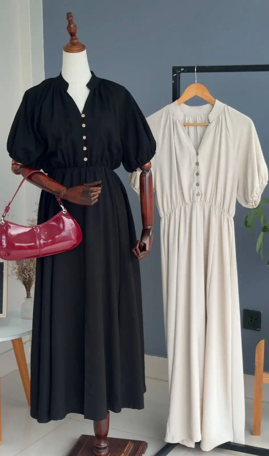 Product image of LINEN LONG DRESS