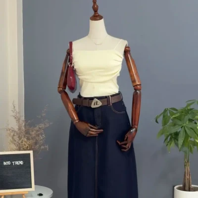 R1 019 DENIM SKIRT WITH BELT AN...