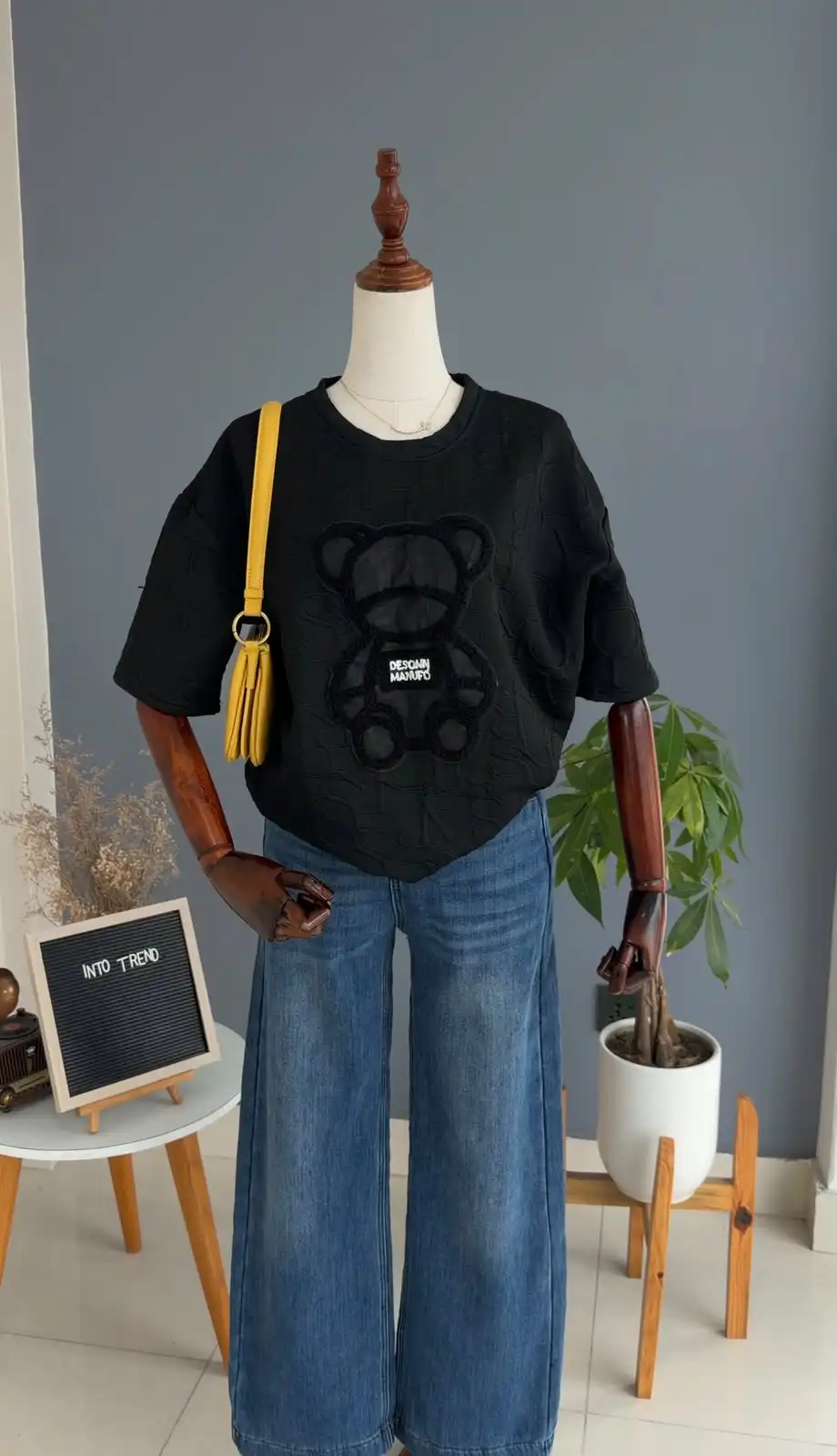 Product image of TEDDY BASIC TSHIRT