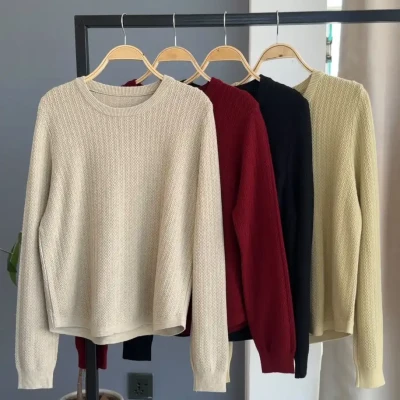 Round o neck sweater