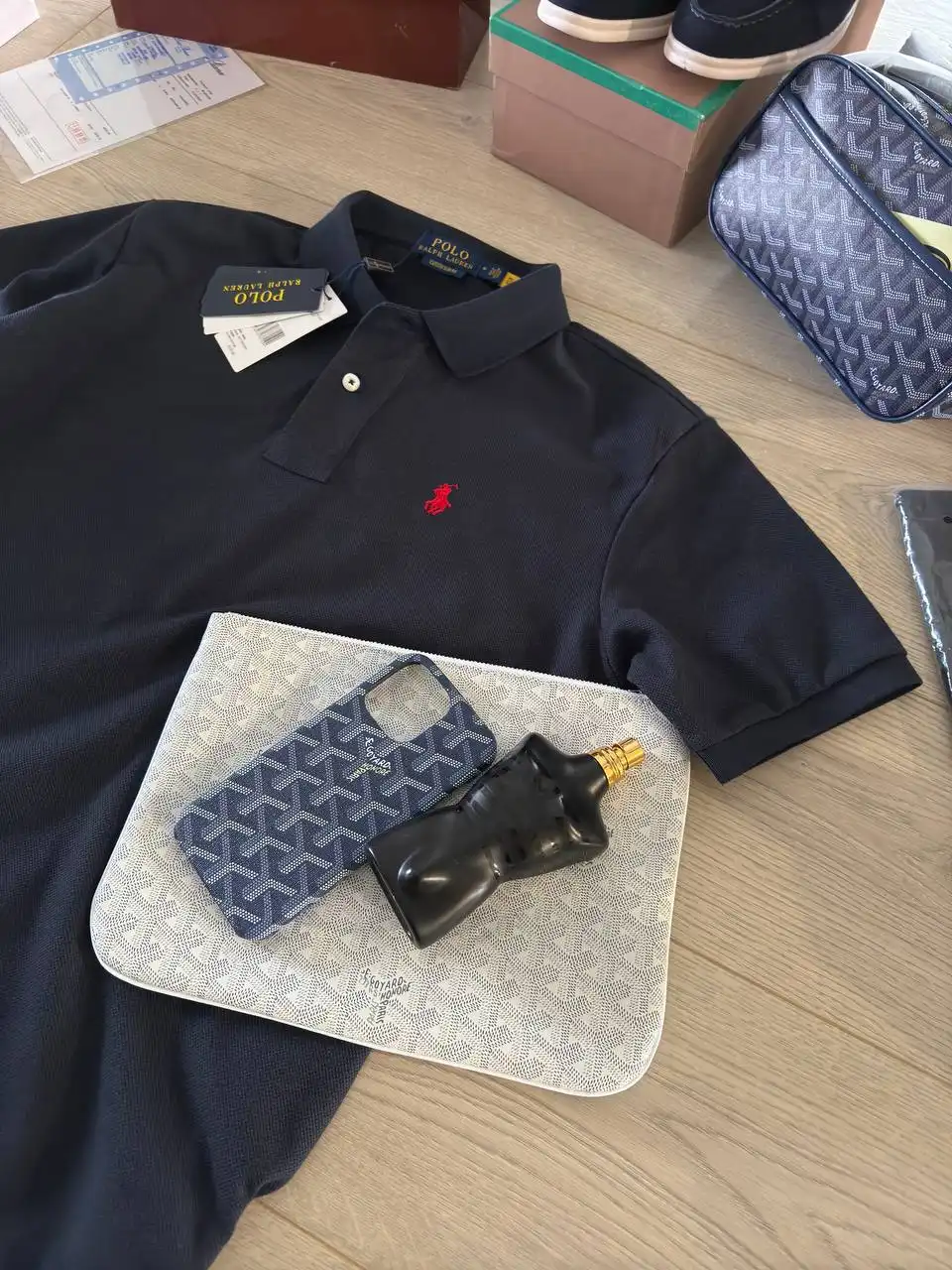 Product image of Old Money Navy Look – Polo, Loafers & Accessories Set