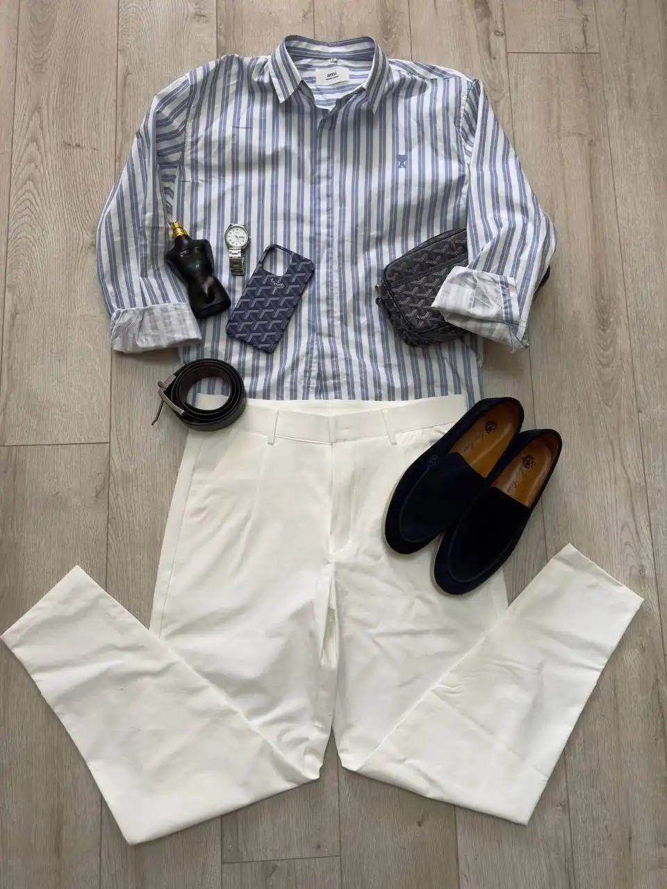 Product image of Old Money Spring Look – Striped Shirt & Navy Sweater