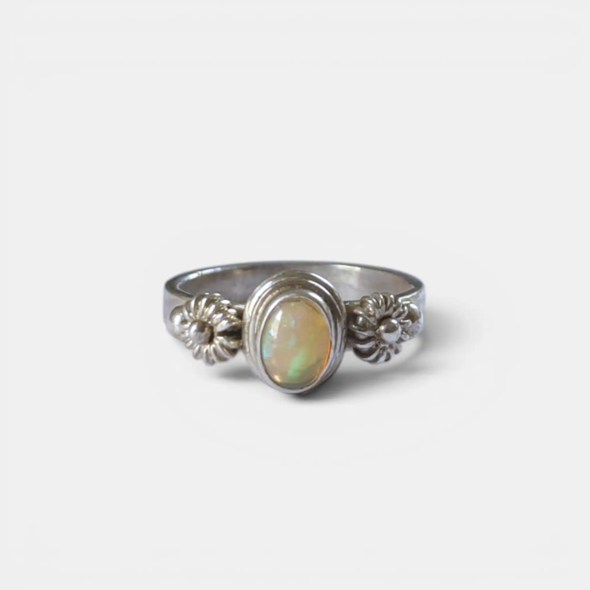 Product image of Opal Ring Soleil Bloom | OPR-006