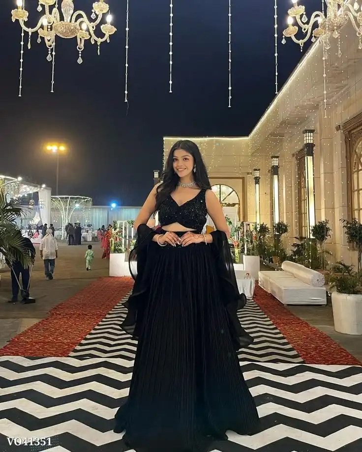 Product image of Traditional Dress