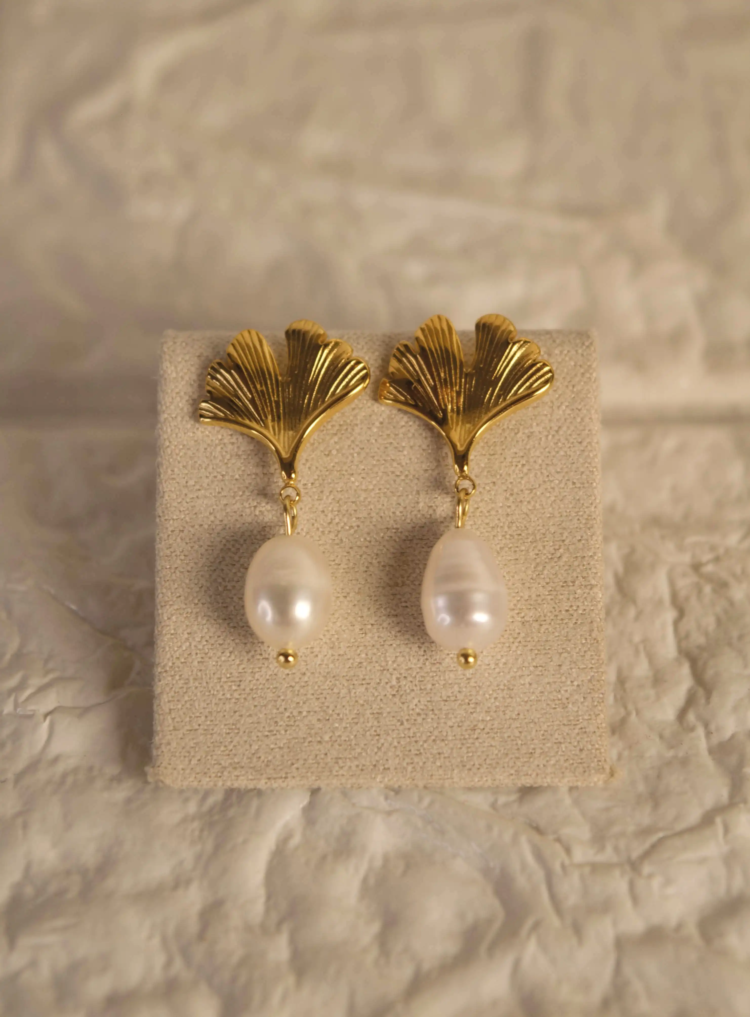 Product image of Gingko Glow Earrings