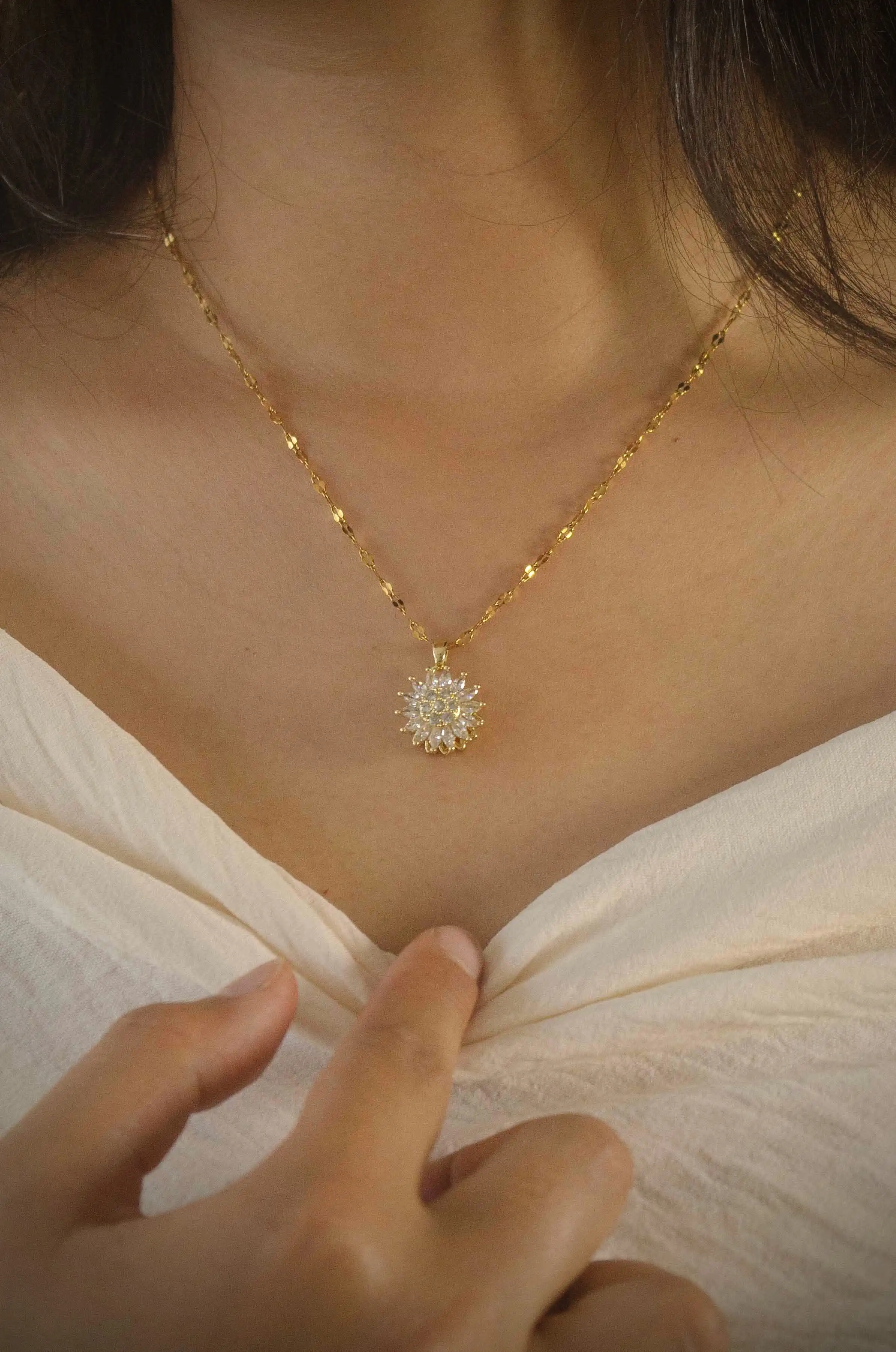 Product image of Sunflower Pendant