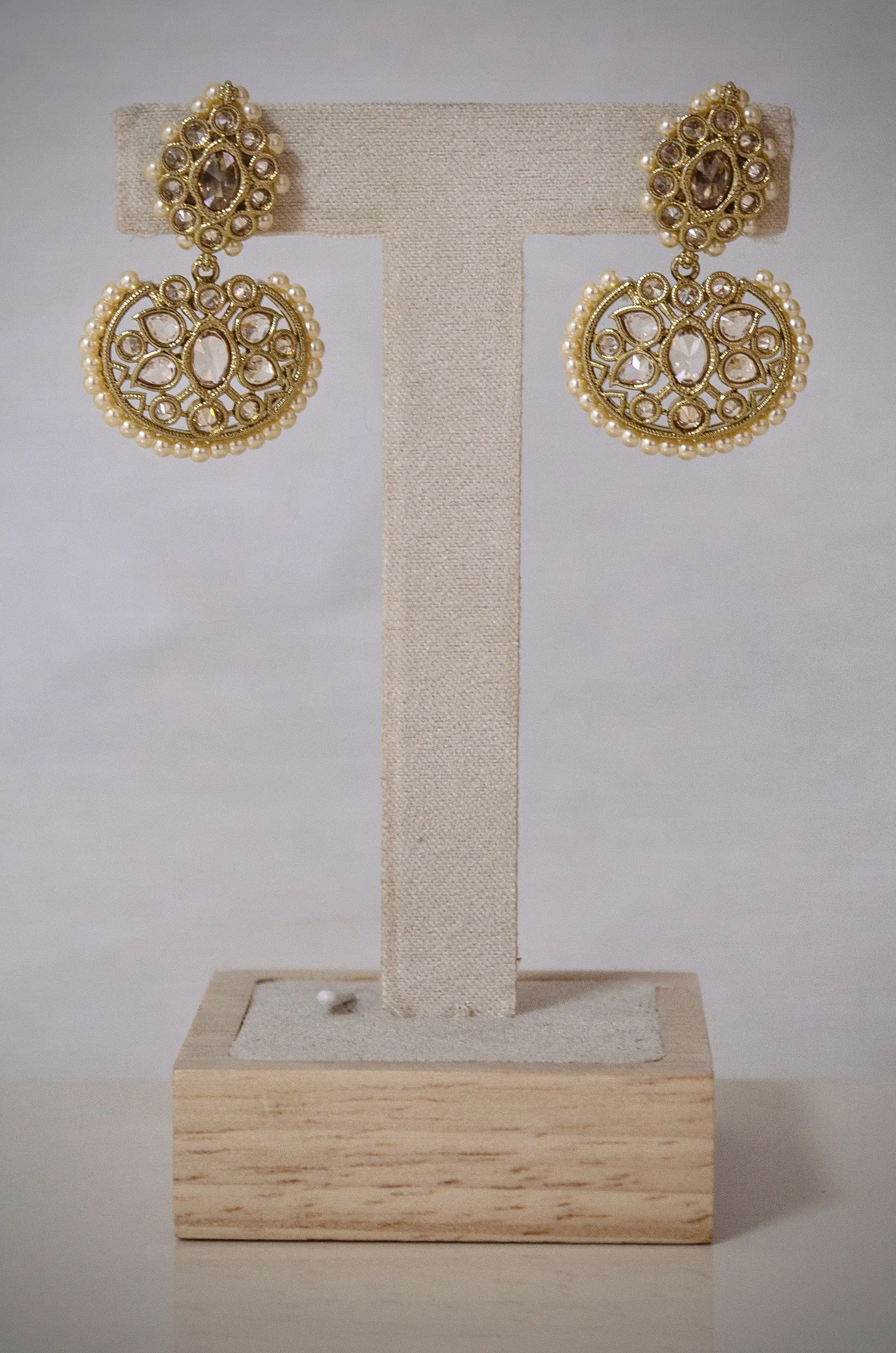 Product image of Pearl Choker Necklace Set