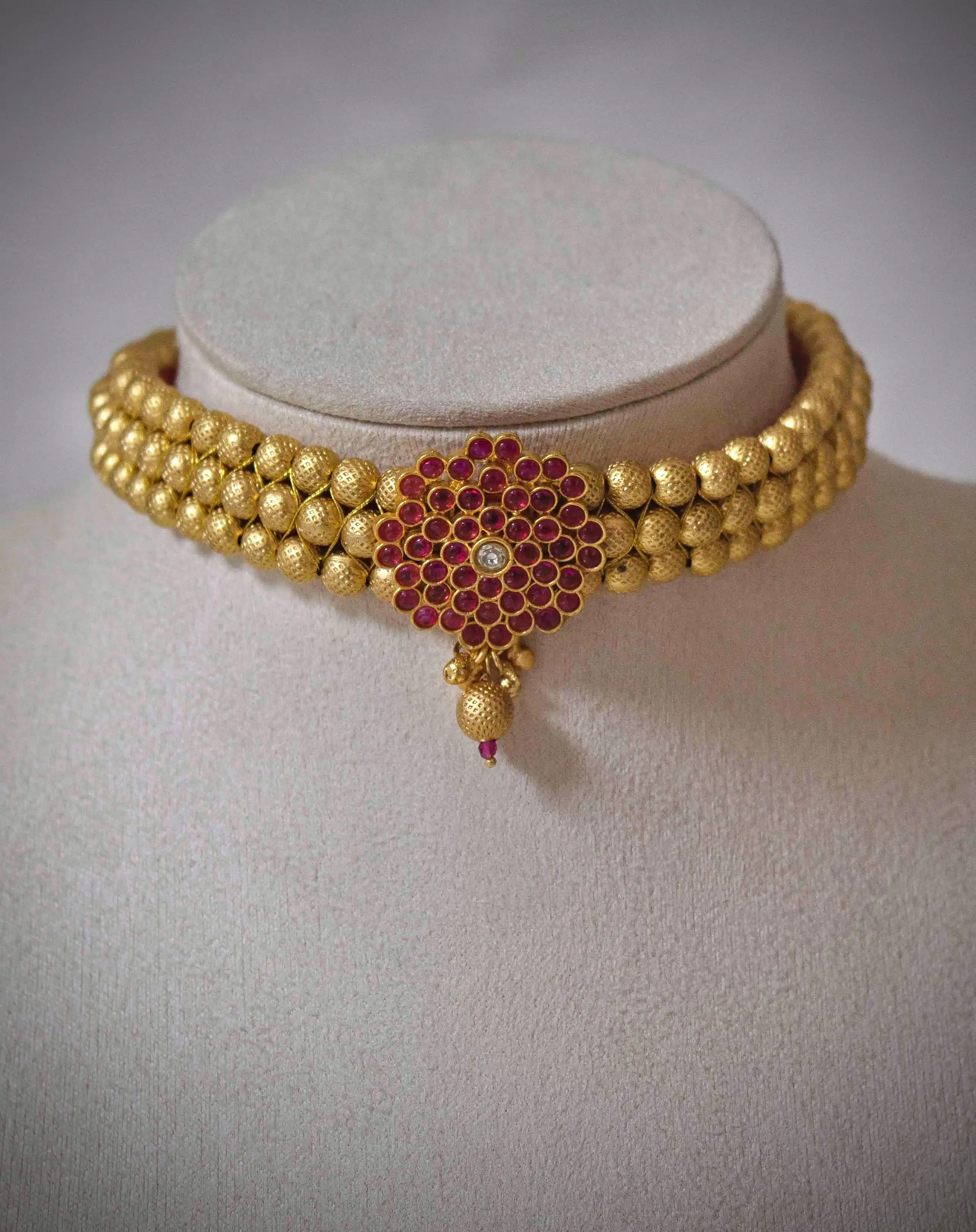 Product image of Antique Bandhai  Choker Necklace Set