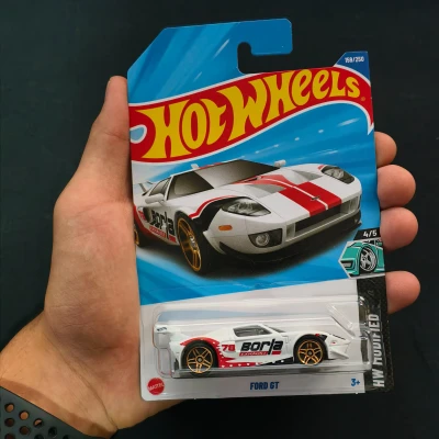 Ford GT